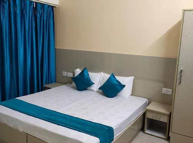 Hotel Aradhana Palace