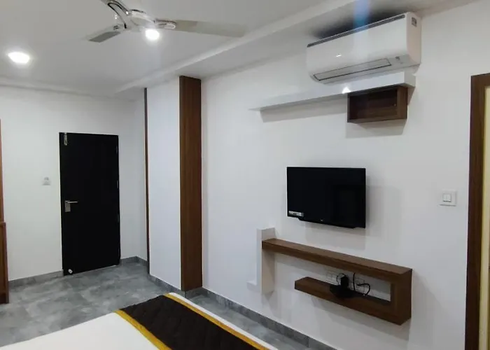 Hotel Abooz