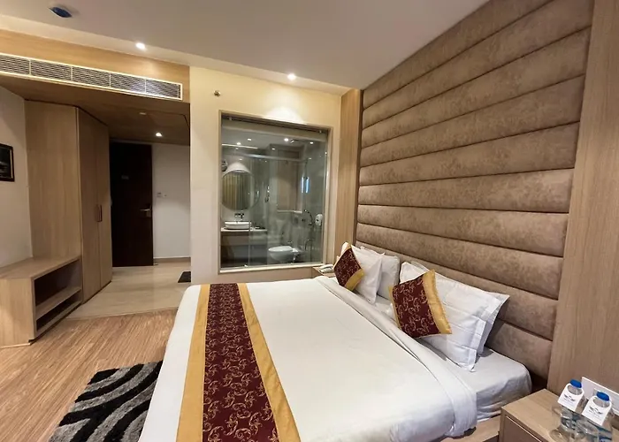 Hotel Rrv With Free Parking Amritsar