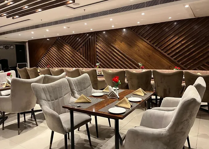 Hotel Rrv With Free Parking Amritsar