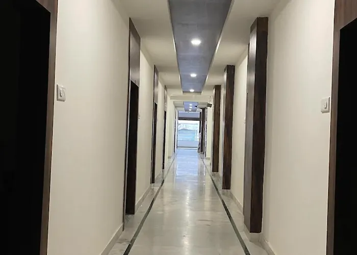 Hotel Royal Embassy