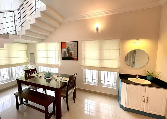 The Oval House, Kochi - Approved By Kerala Tourism - Exclusively For Families