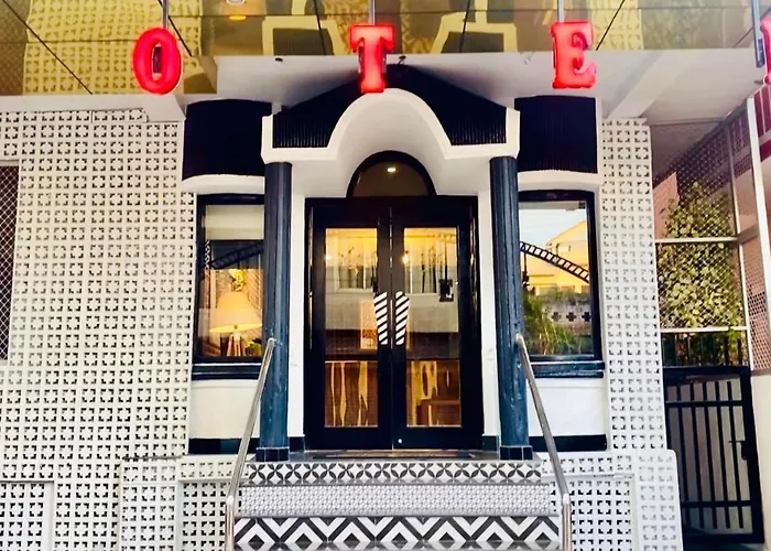 Itsy Hotels Banana Boutique Varanasi