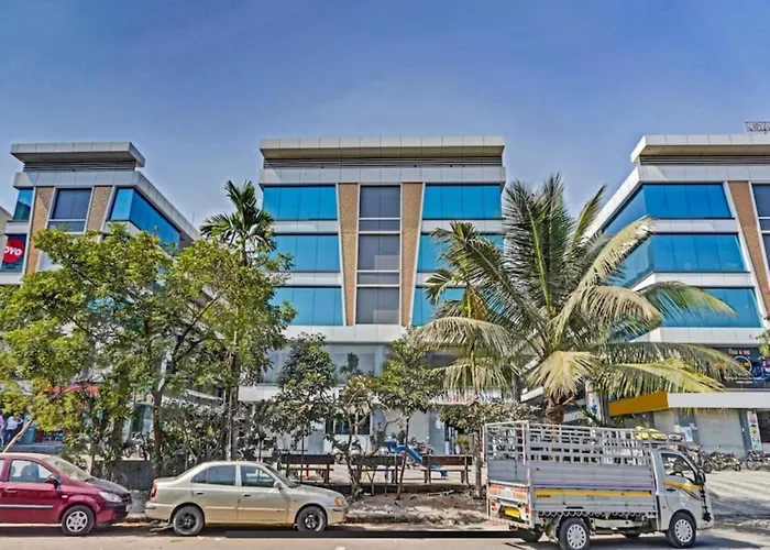 Hotel Santeria Inn, Best Luxurious Hotel Ac Rooms In Surat