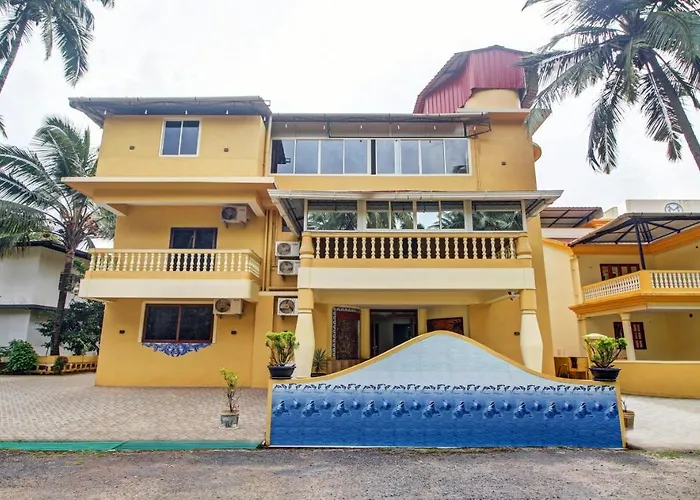 Treebo Majestic Palms, 2 Km From Colva Beach