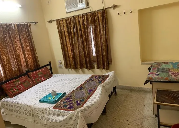 Jamna Vilas Home Stay