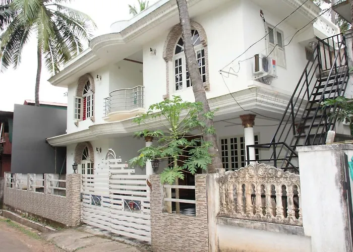 Jj'S White House Hotel Thrissur