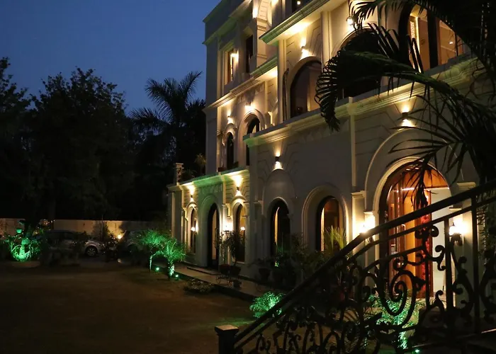 Hotel Pushap Palace