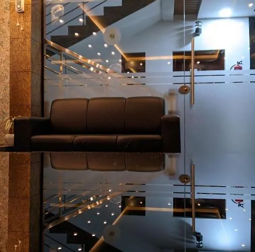 Beverly Suites
