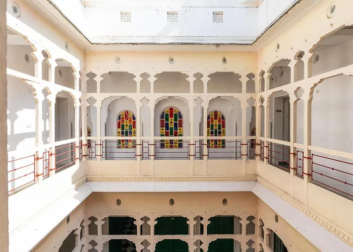 Bloom Boutique L Chelon Haveli