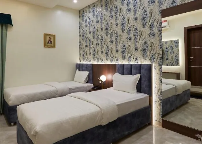 Hotel Rose Gold