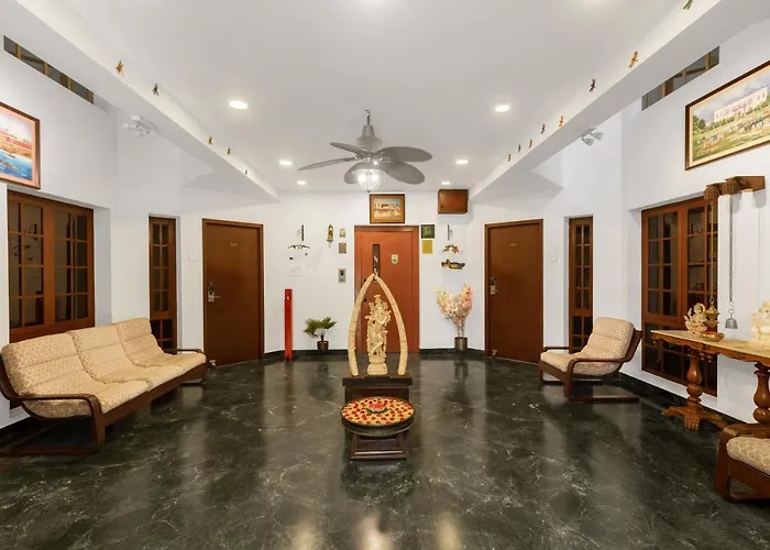 Pondicherry Executive Inn