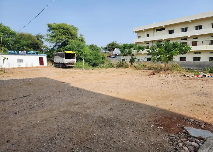 Hotel Maruthi Inn