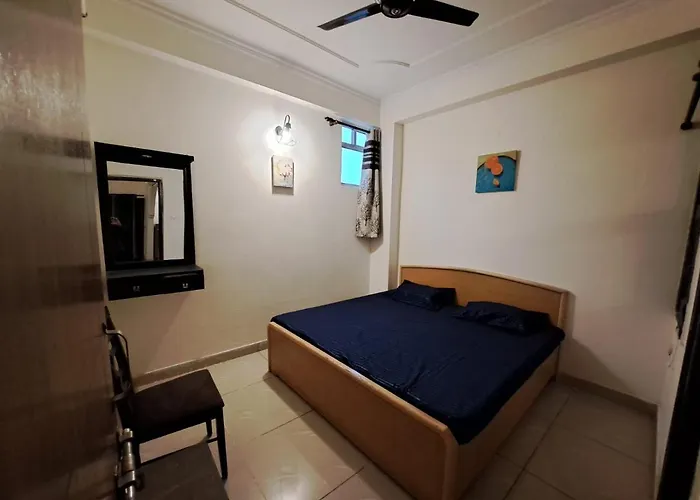 Private Room With Sky Garden In Green Bacchus By Walias
