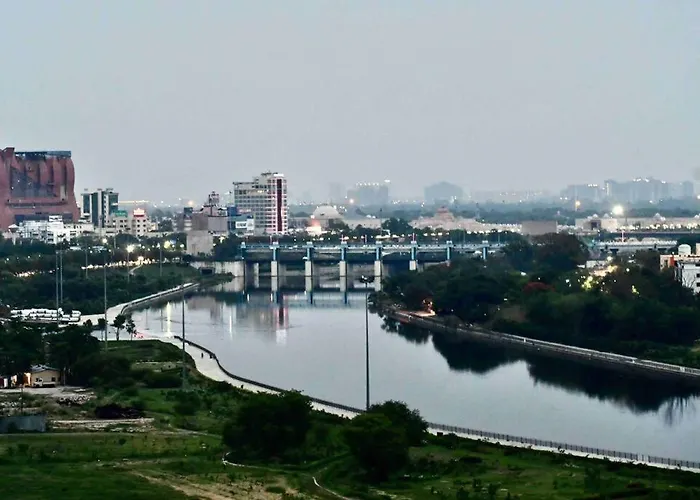 The Riverview Haven-Lucknow