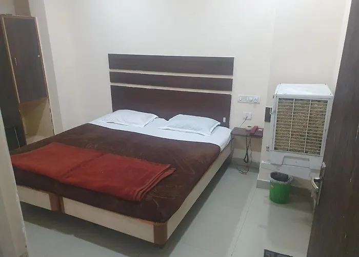 Hotel Anmol