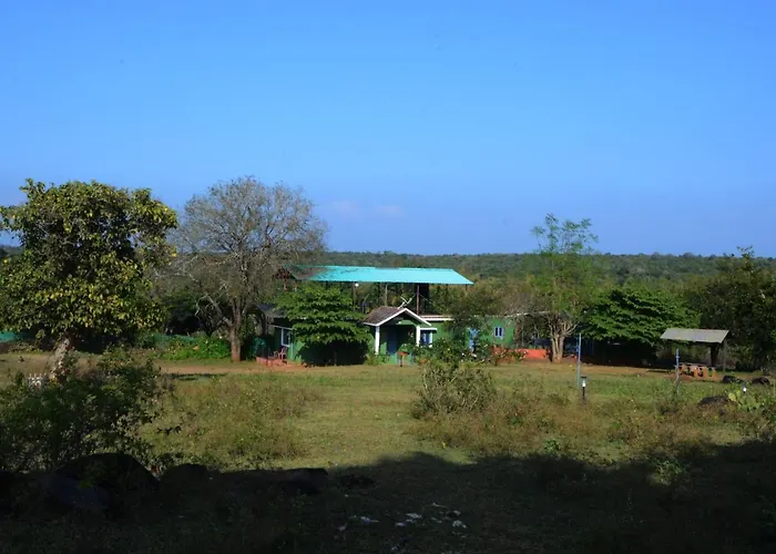 Aarraams Farms & Resorts
