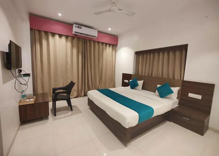 Hotel Four Seasons Resort Ajanta