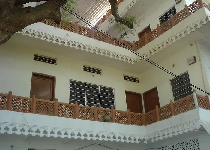 Raghav Resort