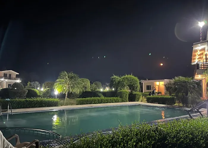 Corbett Sunrise Resort