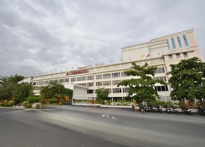 Srm Hotel Maraimalai Nagar Chennai