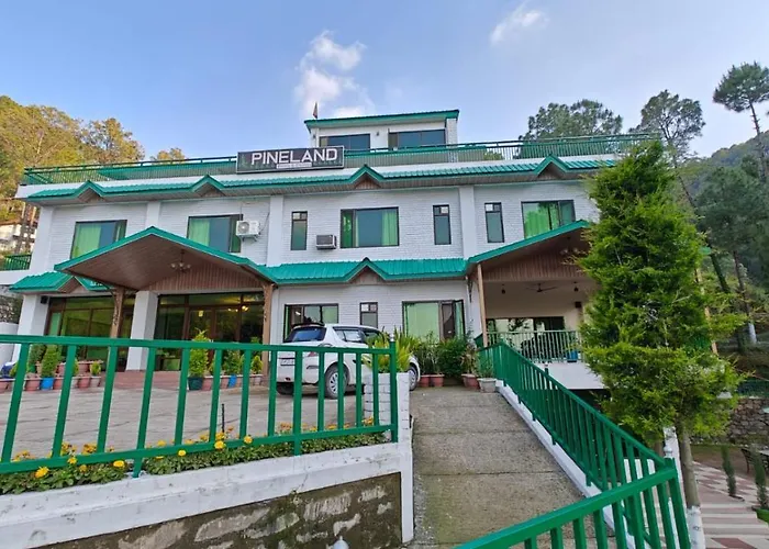 Pineland Resorts & Chalets Kasauli