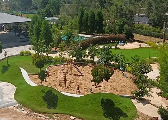 Whitelake Resort