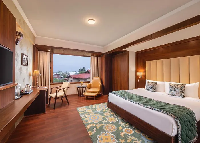 Welcomheritage Grand, Srinagar