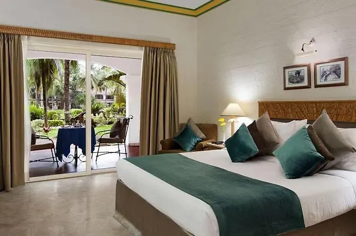 The Golden Palms Hotel & Spa
