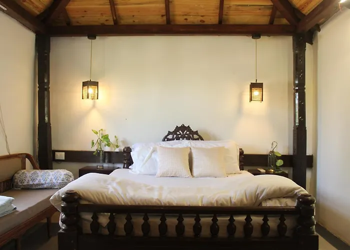 Bk'S Villa Royal At Kensville Golf & Country Club