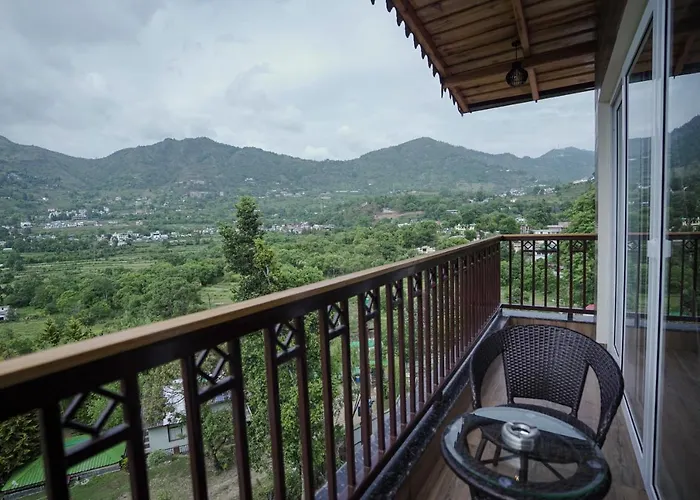 Nivedan Hotel And Resort