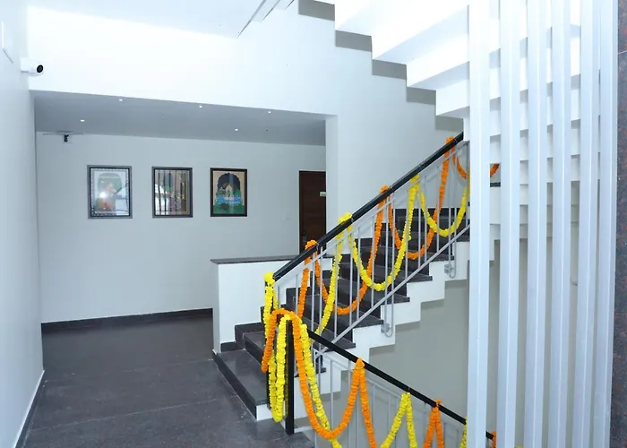 Raja Mahal