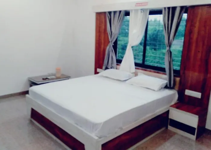 Shree Atithi Highway Hotel