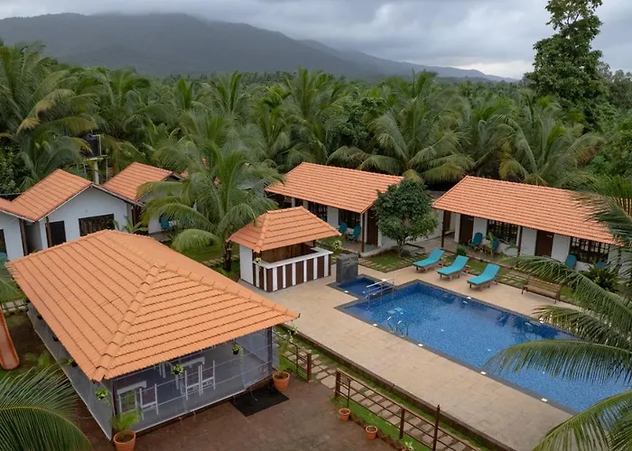 Dhanrains Moonlight Retreat Cottages
