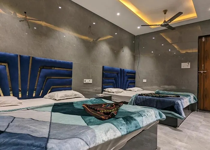 Hotel Shikhar Inn