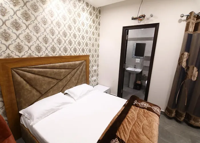 Ovel Hotel