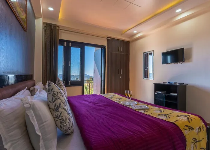 Viable Inn , Mukteshwar - Himalayan View