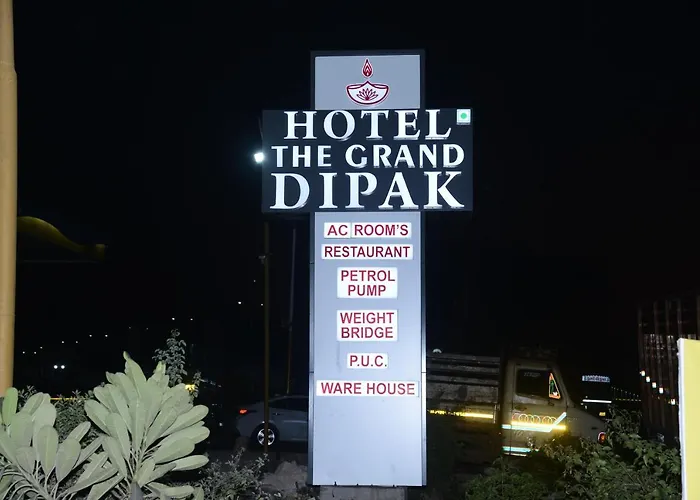 Hotel The Grand Dipak