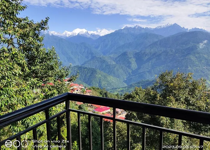 Hotel Hidden House Pelling
