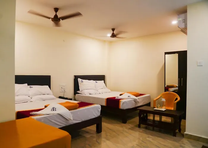 Hotel Sitar Grand