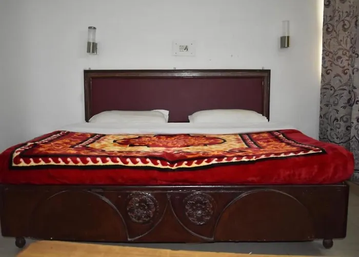 Hotel Rajmahal, Rudrapur