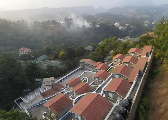 360 South, Khandala