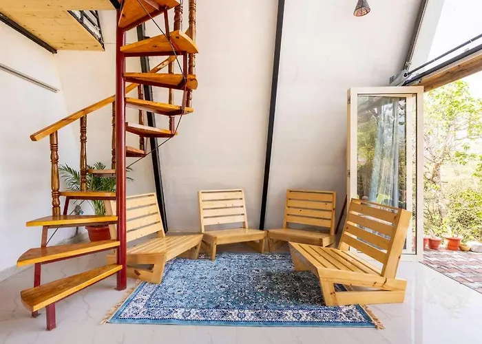 Vairo Cottage