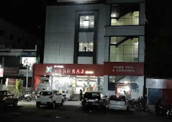 Hotel Yashraj Inn Beed