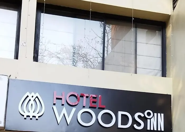 Hotel Wood Inn