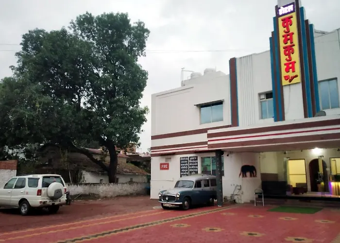 Hotel Kumkum Chhaya