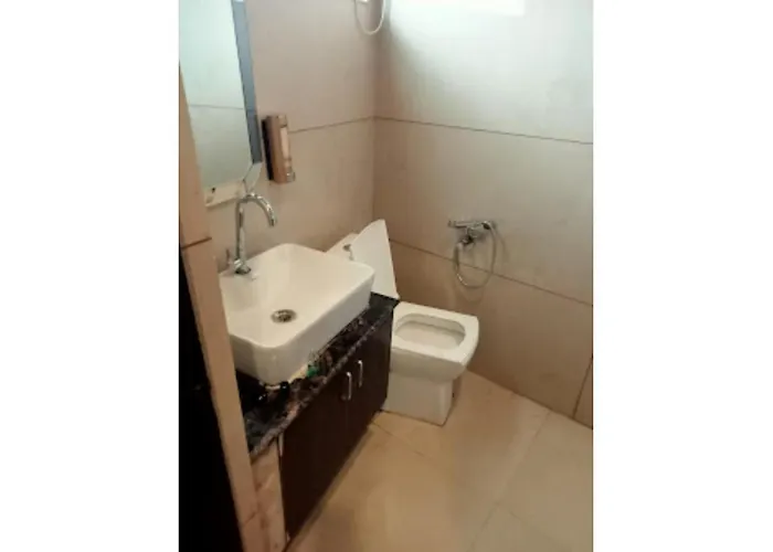 Hotel Rajdarbar Uttar Pradesh