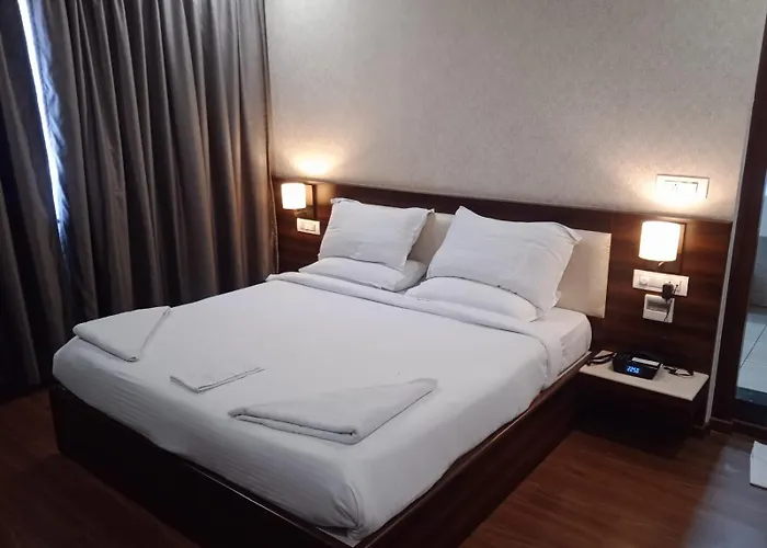 Sai Maa Hotel & Residency