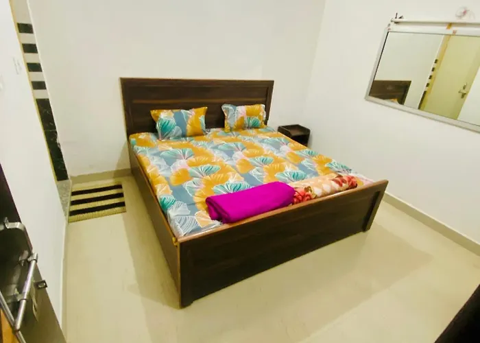Nirupam Sadan Homestay