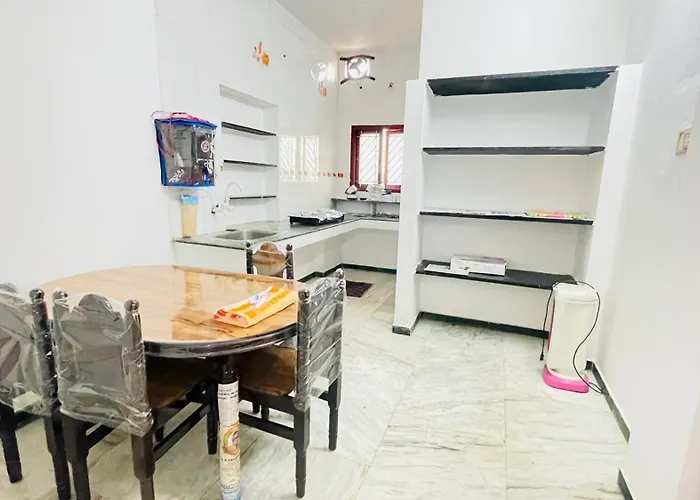 White House - 2Bhk - Esha Apartment